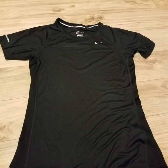 mens small nike shirts